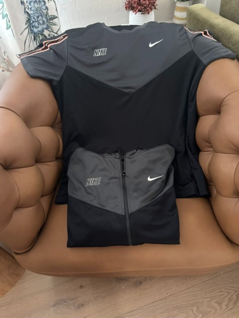 Nike Sportswear Repeat Swoosh Mens 3 Piece Set